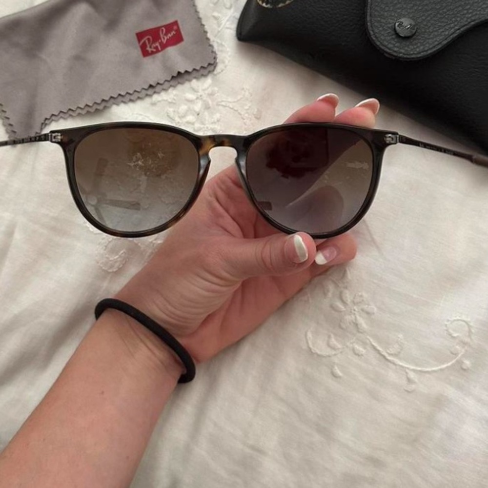 Ray ban sunglasses